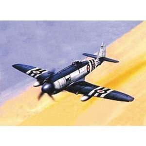  0211 1/72 Hawker FB 11 Sea Fury Toys & Games