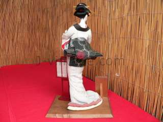 43cm DOLL Beautiful Japanese GEISHA Dance w/ SANSU Fan  