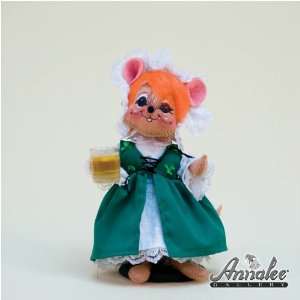  Annalee 2009 Irish Pub Girl Mouse