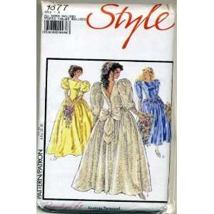  Style Sewing Pattern Missus Wedding Dress or Bridesmaid 