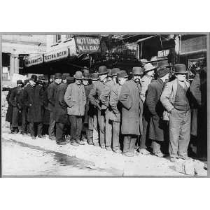  Bowery men waiting for bread in bread line,NYC,1910