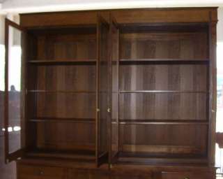 ANTIQUE OAK TALL BOOKCASE GUN COLLECTIBLE POTTERY CHINA DISPLAY CASE 