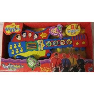 THE WIGGLES   ELECTRONIC SINGING WIGGLES GUITAR
