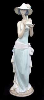 Lladro Tea Time 5470G Tall Lady Series  