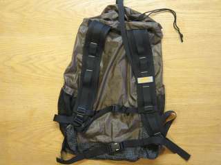 waterproofed flyweight ripstop nylon with expandable cinch top fastex 