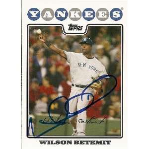   Wilson Betemit Signed New York Yankees 2008 Topps Card Sports