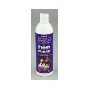   Farnam Pet Products Bio Guard Shampoo 12 Ounces   2201