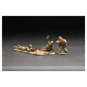  Japanese Defenders a   Three Figures Toys & Games