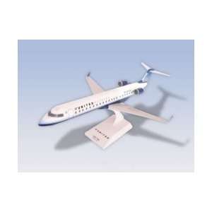  Skymarks United Express CRJ700 Skywest Model Airplane 