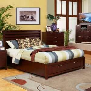  Camarillo Platform Bed in Merlot Size King