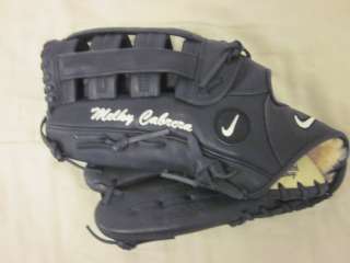 2006 Game Used Glove Melky Cabrera New York Yankees Autographed  