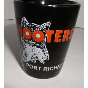  HOOTERS PORT RICHEY FLORIDA BLACK ONE OUNCE SHOT GLASS 