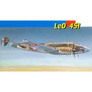  Leo 451 1/72 by Smer Models Toys & Games