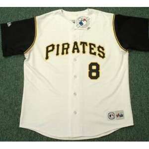  WILLIE STARGELL Pittsburgh Pirates 1966 Majestic Home 
