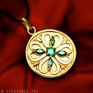   IRISH GREEN CLOVER GOLD VERMEIL ART PENDANT NECKLACE 