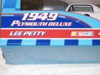 Racing Champions PLYMOUTH DELUXE LEE Petty 42 NASCAR  