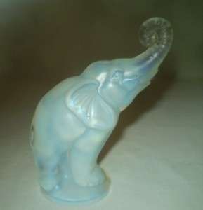 SABINO PARIS ELEPHANT FRENCH ART GLASS OPALESCENT LIGHT BLUE DECO 