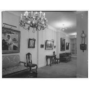  Photo Hirschl and Adler Gallery, 21 E. 67th St., New York 