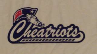 New England CHEATRIOTS Football Long Sleeved T Shirt M  