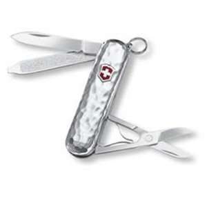  Selected Classic SD sterling hammered By Victorinox 