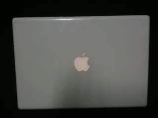   MacBook 13 2.4GHz C2D wifi 10.6 DVD R iLife 885909218271  