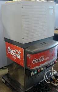 Lancer 8 Head Soda Dispenser w/Ice Machine & Rack  