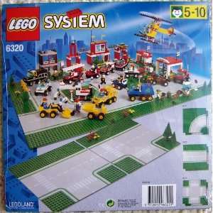 LEGO Town 6320 Tee Road Plates Toys & Games