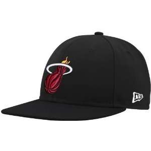  New Era Miami Heat Black Logo 59FIFTY Fitted Hat Sports 