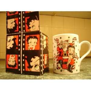 Betty Boop Christmas Mug