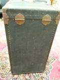 Vintage Wardrobe Steamer Travel Trunk Just A Real Good Trunk Hole 