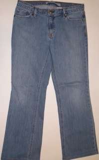 G651 Womens jeans GAP Size 10 32x28 Low rise Boot cut  