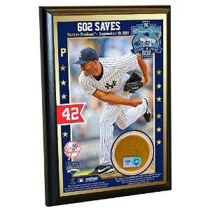 New York Yankees Mariano Rivera Record Breaking Save 4x6 Dirt Plaque 
