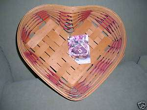   1999 Red Sweetheart Love Treasures Basket   Large Heart Shape  
