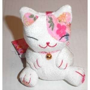  Japanese Soft Lucky Cat Maneki Neko White #0065 WH