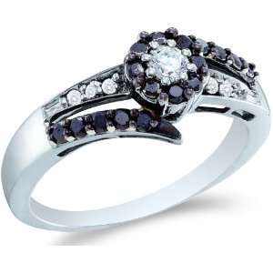 Size   13   14k White Gold Black and White Diamond Solitaire Style 