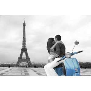 Paris   Eiffelturm Scooter   Stadt Poster Foto Kuss Eiffelturm 