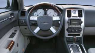 Chrysler 300c Jeep Dodge In Car DVD GPS Sat Nav Navigation Bluetooth 