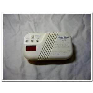    First Alert FCD2DD Carbon Monoxide Detector