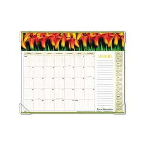   ™ Panoramic Floral Monthly Desk Pad Calendar