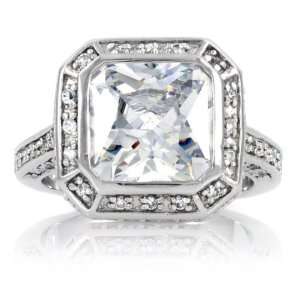  Vedetes Fake Engagement Ring   5 CT CZ Diamond 