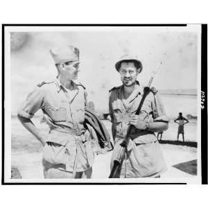    Al Bert Ravenhall interviewing Eric Sevareid, 1943