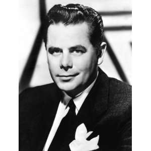  Portrait of Glenn Ford, c.1940s Premium Poster Print