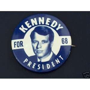ROBERT KENNEDY 1968 BLUE, WHITE UNUSUAL POLITICAL PIN