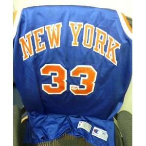   Autographed Jersey   92 93 Knicks ~psa Dna Coa~