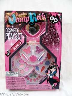 NEW Girl Rock Make Up Kit Play Pretend Dress Up Compact Lipstick 