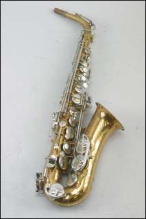   II Gold Lacquered Student Model Alto Saxophone w/Case & Mpc. 199374