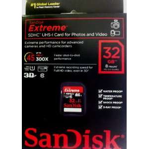  SanDisk 32GB EXTREME SDHC Card Class 10 45MB/s UHS 1 300x 